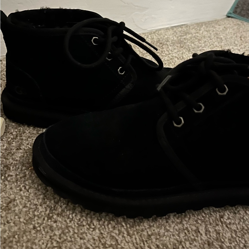 Ugg mini boot